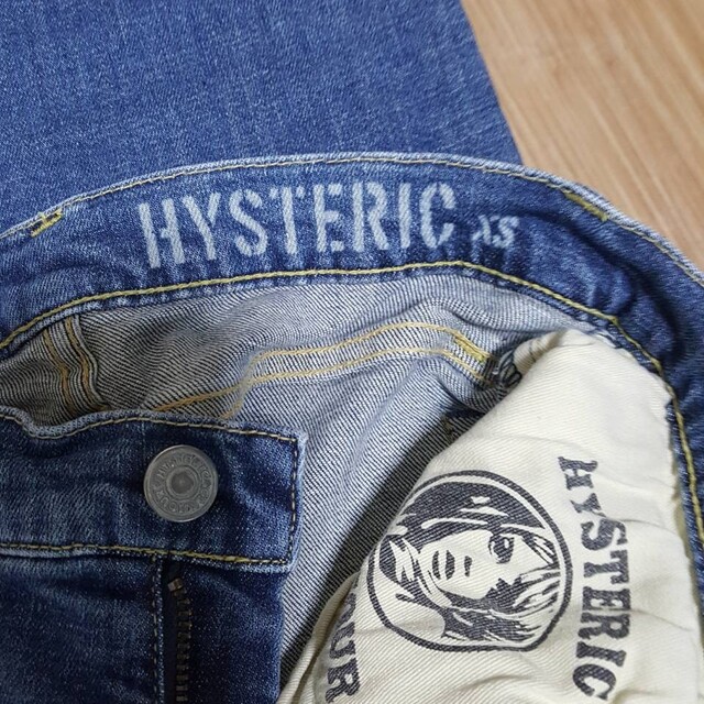 HYSTERIC GLAMOUR(ヒステリックグラマー)のヒステリックグラマー HYSTERIC GLAMOUR スキニーデニム XS レディースのパンツ(デニム/ジーンズ)の商品写真