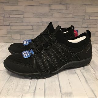 スケッチャーズ(SKECHERS)のスケッチャーズ　ウィメンズシューズ　黒スニーカー　スリッポン　新品靴　24.5㎝(スニーカー)