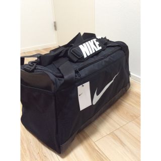 ナイキ(NIKE)のタグ付き NIKE ナイキ ブラジリア ダッフル ボストンバッグ 60L 黒色(ボストンバッグ)