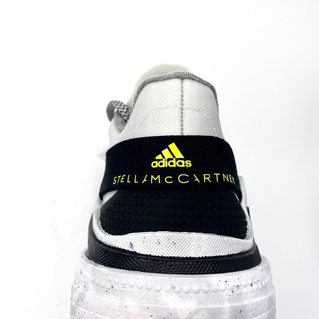 adidas by Stella McCartney(アディダスバイステラマッカートニー)の25cm adidas Stella McCartney アースライト レディースの靴/シューズ(スニーカー)の商品写真