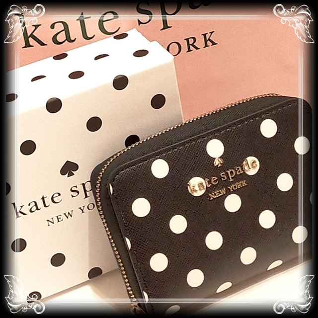 kate spade new york - セール★新品　ケイトスペード ニューヨーク革　マルチケース　財布　￥31900