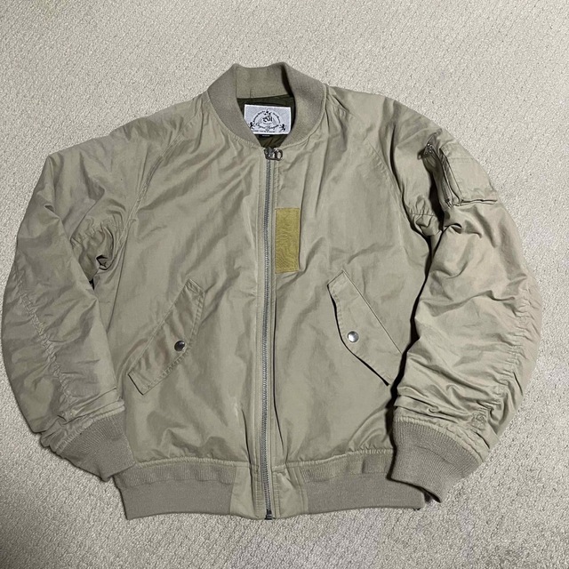 BAL(バル)のBAL バル　RAGLAN MA-1 BOMBER JACKET ベージュ　M メンズのジャケット/アウター(フライトジャケット)の商品写真