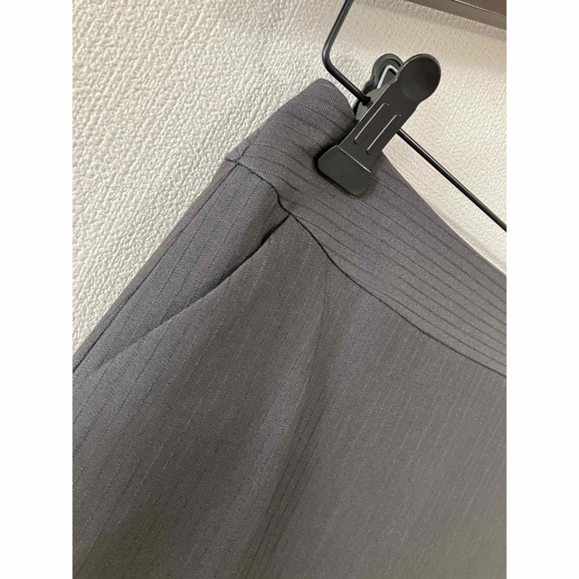 新品 Diana ストレッチ マーメイドスカート ７号 グレー レディースのスカート(ひざ丈スカート)の商品写真