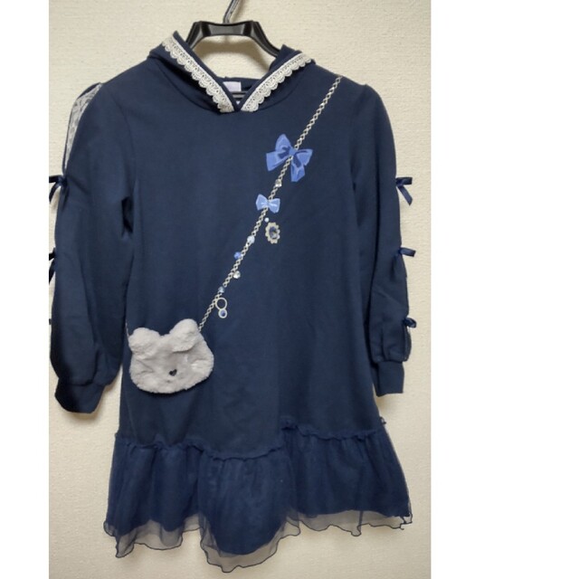 axes femme(アクシーズファム)のアクシーズファム　ネイビーワンピース キッズ/ベビー/マタニティのキッズ服女の子用(90cm~)(ワンピース)の商品写真