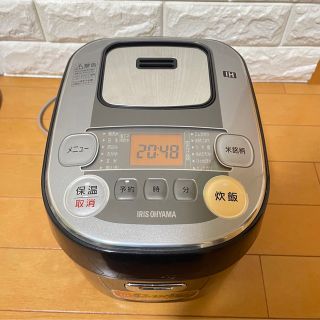 アイリスオーヤマ(アイリスオーヤマ)の【美品】アイリスオーヤマ　IH炊飯器(炊飯器)