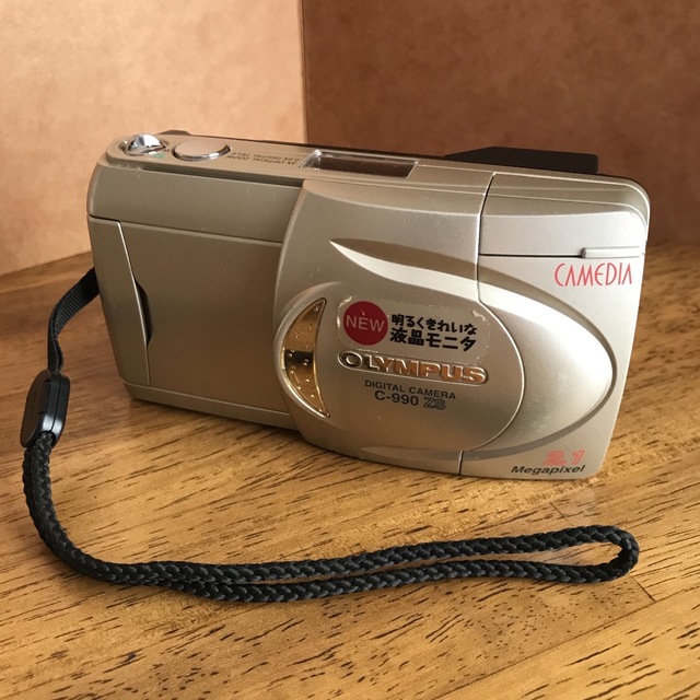 でおすすめアイテム。 OLYMPUS CAMEDIA C-990ZS sushitai.com.mx