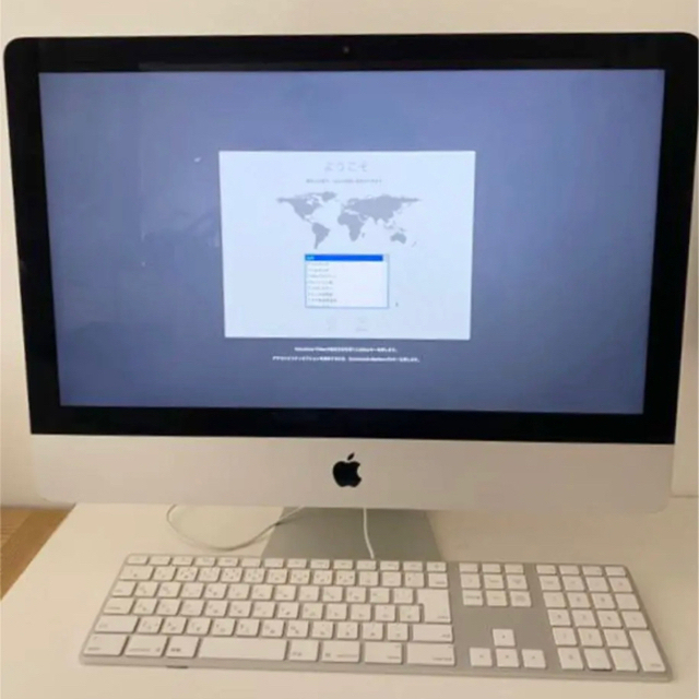 Mac (Apple)(マック)の【訳あり特価】Apple iMac 21.5inch 箱+電源コード/キーボード スマホ/家電/カメラのPC/タブレット(デスクトップ型PC)の商品写真