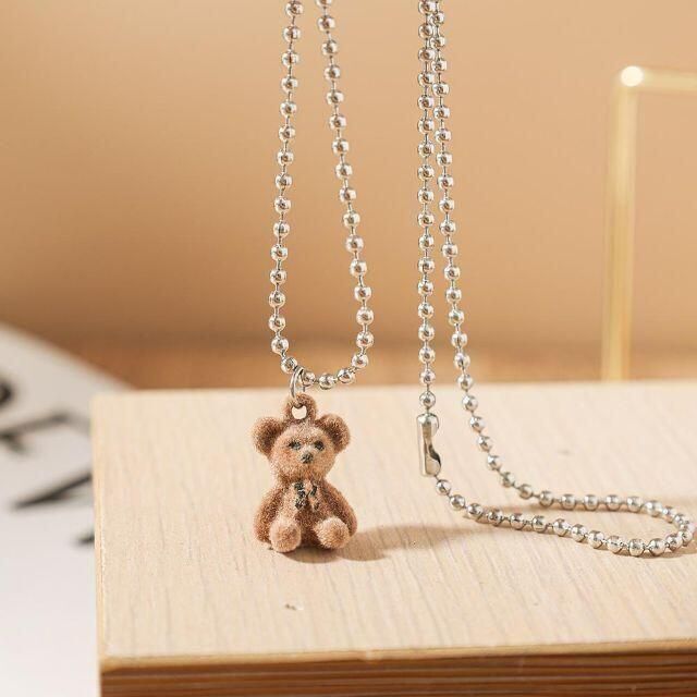 くまの人形 クマ 熊 ベア アニマル 動物 ネックレス ペンダント ブラウン レディースのアクセサリー(ネックレス)の商品写真