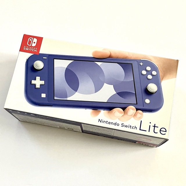 美品★Nintendo Switch LITE  本体 ブルー 保護フィルムつき