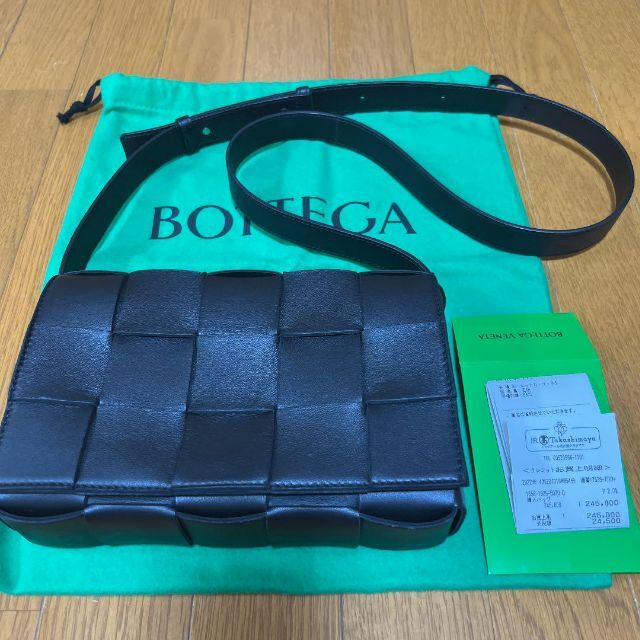 新着商品 Bottega Veneta ボッテガヴェネタ カセット 黒 - ショルダー