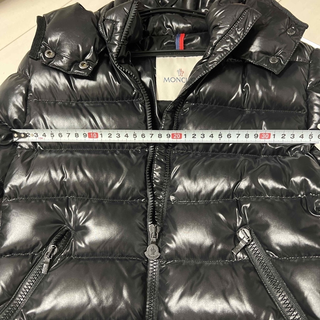 MONCLER(モンクレール)のモンクレール　ダウン　キッズ キッズ/ベビー/マタニティのキッズ服男の子用(90cm~)(ジャケット/上着)の商品写真