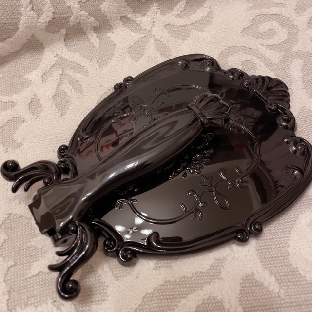 ANNA SUI のような手鏡　黒 レディースのファッション小物(ミラー)の商品写真