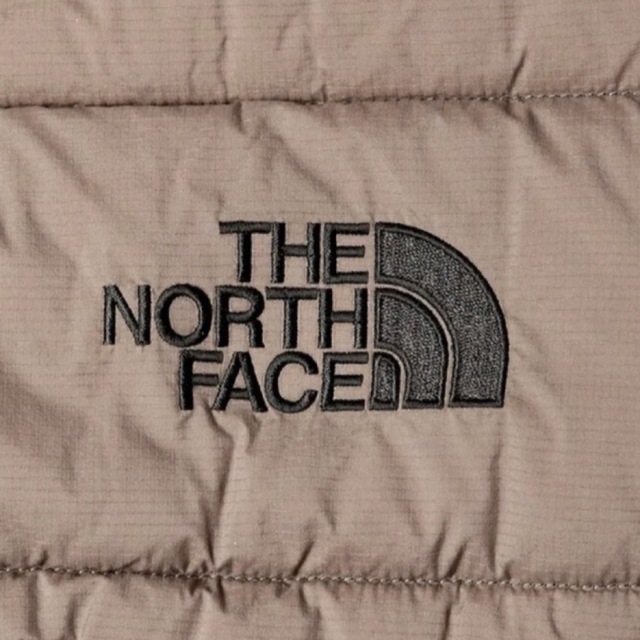 THE NORTH FACE(ザノースフェイス)のTHE NORTH FACE  Baby Shell Blanket  キッズ/ベビー/マタニティのこども用ファッション小物(おくるみ/ブランケット)の商品写真