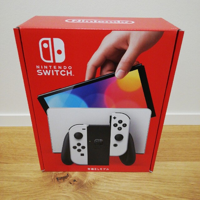 新品未使用　ニンテンドースイッチ　本体　有機ELモデル　ホワイト　switch