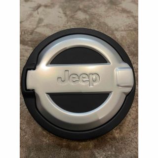 ジープ(Jeep)のMOPAR純正　18y jlラングラー　給油口カバー(車外アクセサリ)