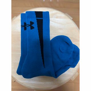 アンダーアーマー(UNDER ARMOUR)の【アンダーアーマン】バソック　青　25-28(ソックス)