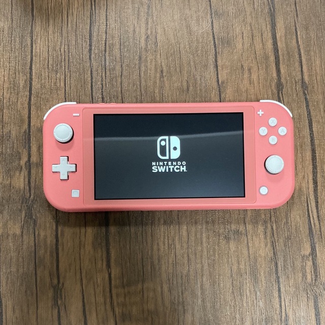 Nintendo Switch lite コーラル 1