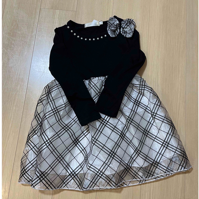 子供 キッズ チュール スカート ワンピース ドレス フォーマル 黒 130 キッズ/ベビー/マタニティのキッズ服女の子用(90cm~)(ワンピース)の商品写真