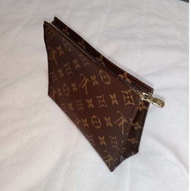 LOUISVUITTON　ポーチ