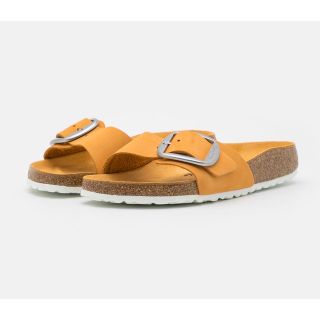 ビルケンシュトック(BIRKENSTOCK)のBIRKENSTOCK マドリッド ビッグバックル新品(サンダル)