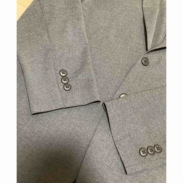 UNIQLO(ユニクロ)のUNIQLO ユニクロ　感動ジャケット サイズ M メンズのジャケット/アウター(テーラードジャケット)の商品写真