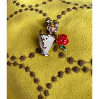 アナスイ(ANNA SUI)のANNA SUI アナスイ　美女と野獣　カップと薔薇のシングルピアス(ピアス)