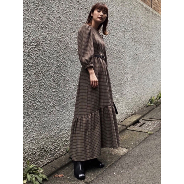 moussy(マウジー)のMOUSSY CHECK PUFF SLEEVE ドレス レディースのワンピース(ロングワンピース/マキシワンピース)の商品写真