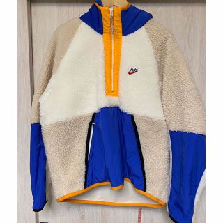 ナイキ(NIKE)の【正規品　美品】NIKEナイキ HE ボア　プルオーバーハーフジップフーディー(マウンテンパーカー)