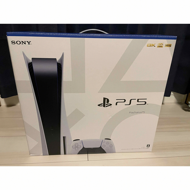 Plantation(プランテーション)のps5 本体　825GB エンタメ/ホビーのゲームソフト/ゲーム機本体(家庭用ゲーム機本体)の商品写真