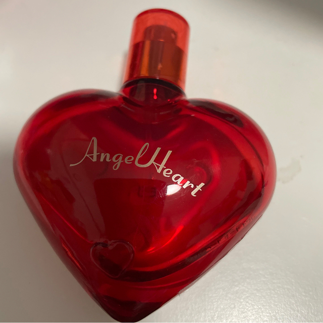 Angel Heart(エンジェルハート)のエンジェル ハートオードトワレ💖香水💖箱付き💖 コスメ/美容の香水(香水(女性用))の商品写真