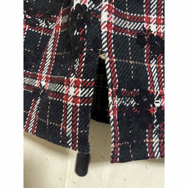 tocco(トッコ)のトッコクローゼット フロッキーフラワー×チェックツイードタイトスカート  レディースのスカート(ひざ丈スカート)の商品写真