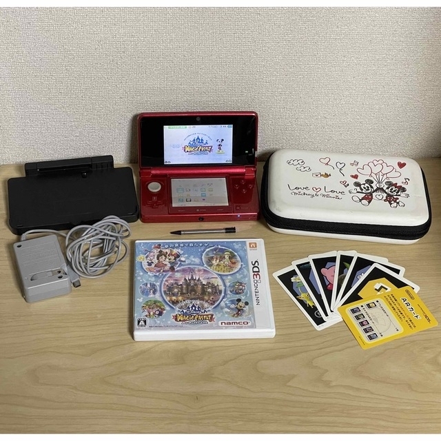 限定品　マジックキャッスル　任天堂3DSLL 本体とカセットのセット