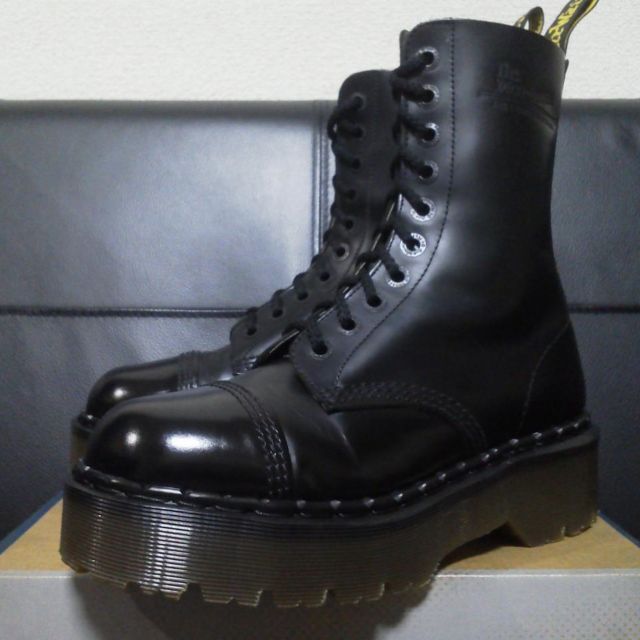 【専用】Dr.Martens 英国製 クレイジーボム UK6 厚底 10ホール