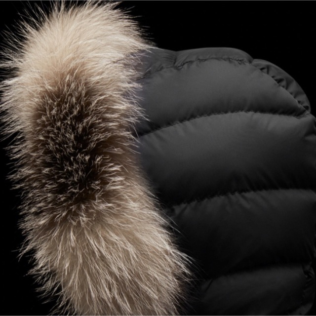 完全新品　モンクレール　MONCLER　ABELLE  アベル　14A　ブラック 3