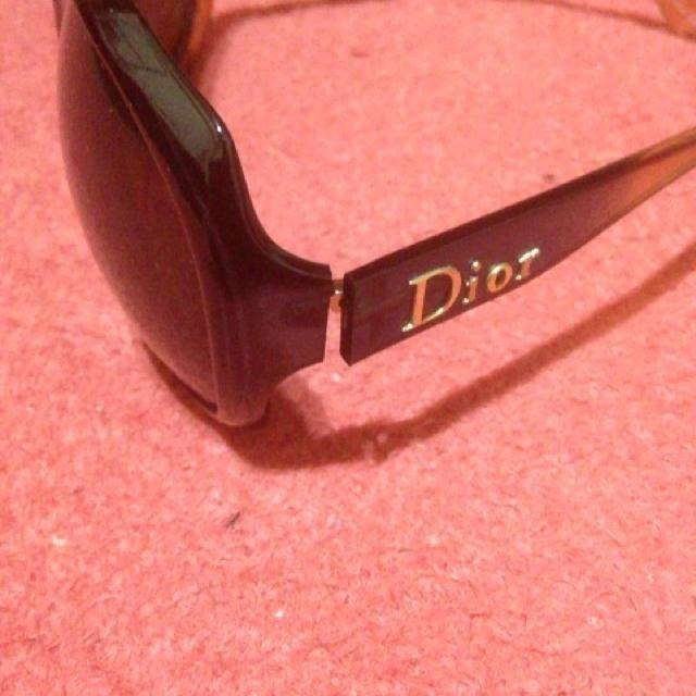 Dior(ディオール)のディオール ♡risako様取り置き レディースのファッション小物(サングラス/メガネ)の商品写真