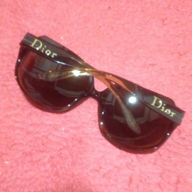 Dior(ディオール)のディオール ♡risako様取り置き レディースのファッション小物(サングラス/メガネ)の商品写真