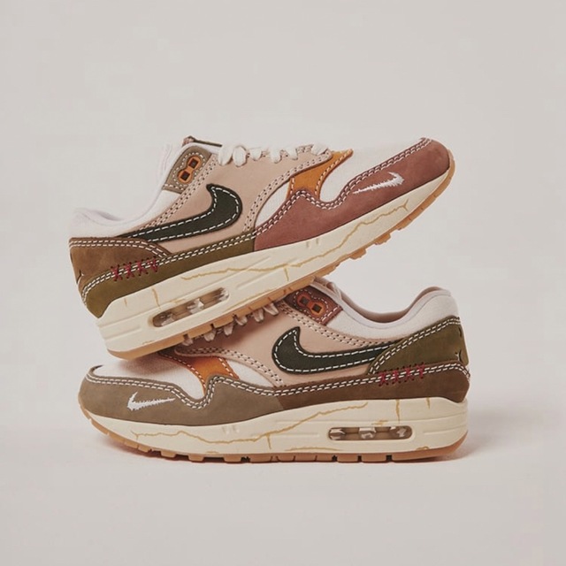 NIKE(ナイキ)のNike WMNS Air Max 1 Premium レディースの靴/シューズ(スニーカー)の商品写真