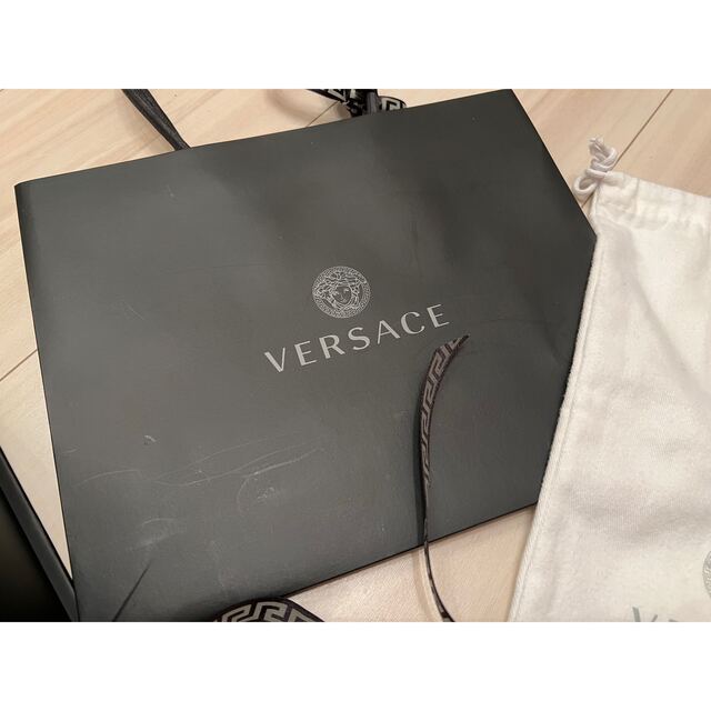 VERSACE(ヴェルサーチ)の♡VERSACE♡箱、袋、ショップ袋、リボン インテリア/住まい/日用品のオフィス用品(ラッピング/包装)の商品写真