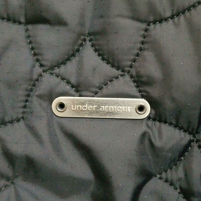UNDER ARMOUR(アンダーアーマー)のアンダーアーマー レディース Mサイズ ジャケット レディースのジャケット/アウター(その他)の商品写真