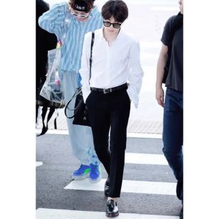 新品【サンローラン】IDバッグ BTSジミンさん愛用コンバーチブル