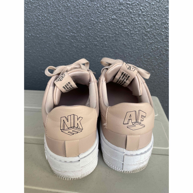 NIKE(ナイキ)のNIKE ナイキ エア フォース 1 PLT.AF.ORM レディースの靴/シューズ(スニーカー)の商品写真