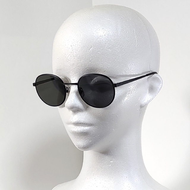 ☆安心の定価販売☆】 SAINT LAURENT PARIS イタリア製 サングラス 90