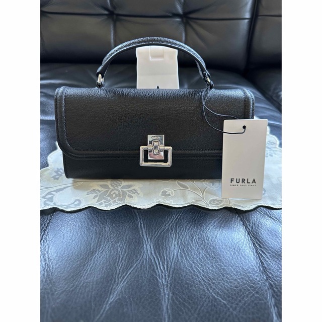 FURLA ウォレットショルダーバッグレディース