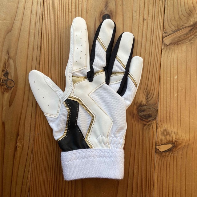 MIZUNO(ミズノ)のジュニア 守備用手袋（左利き用） チケットのスポーツ(野球)の商品写真