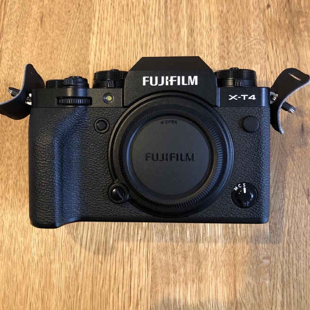 FUJIFILM フジフイルム X-T4　美品