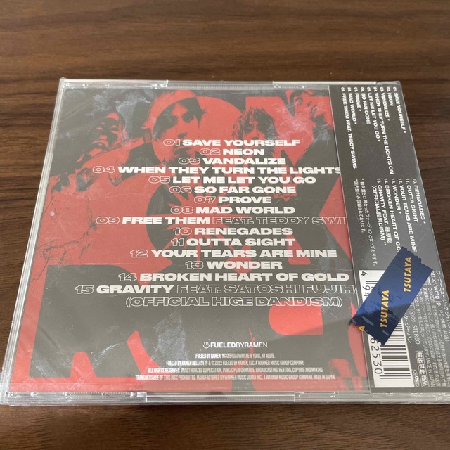 ONE OK ROCK(ワンオクロック)のone ok rock  Luxury Disease 国内盤 エンタメ/ホビーのCD(ポップス/ロック(邦楽))の商品写真