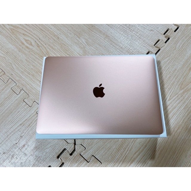 Apple - ほぼ新品 付属品未使用 MacBook Air 2020 M1 256GB 美品の通販