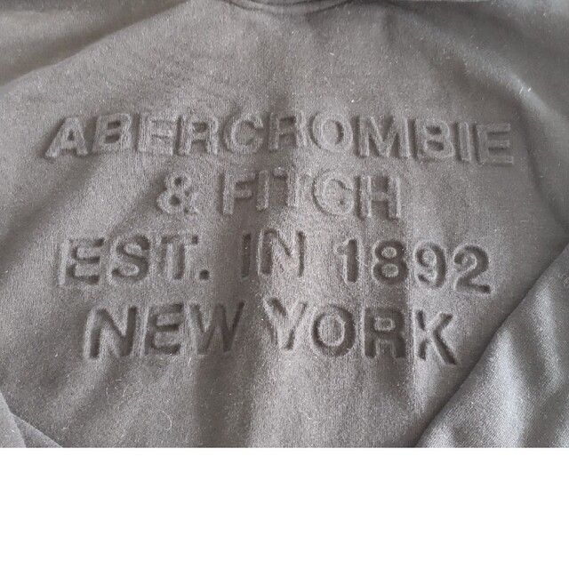 Abercrombie&Fitch(アバクロンビーアンドフィッチ)のアバクロ ロゴ フード付 トレーナー L メンズのトップス(パーカー)の商品写真