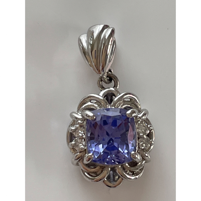 ネックレストップ タンザナイト 1.14ct ダイヤモンド0.06ct プラチナ