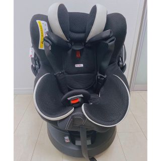 カーメイト(CAR MATE)の【美品】エールベべ  ISOFIX  クルット5i  グランブラック(自動車用チャイルドシート本体)